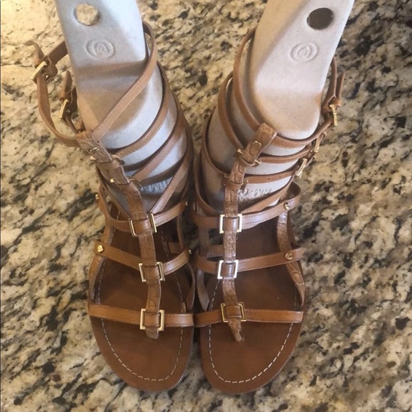 Tory Burch Reggie Gladiator Tan Sandal Size 8 - Picture 9 of 10